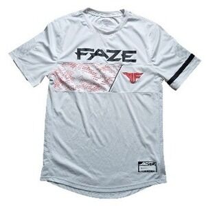 Atlanta FaZe Clan Call of Duty League CDL Jersey White Mens Medium T-Shirt
